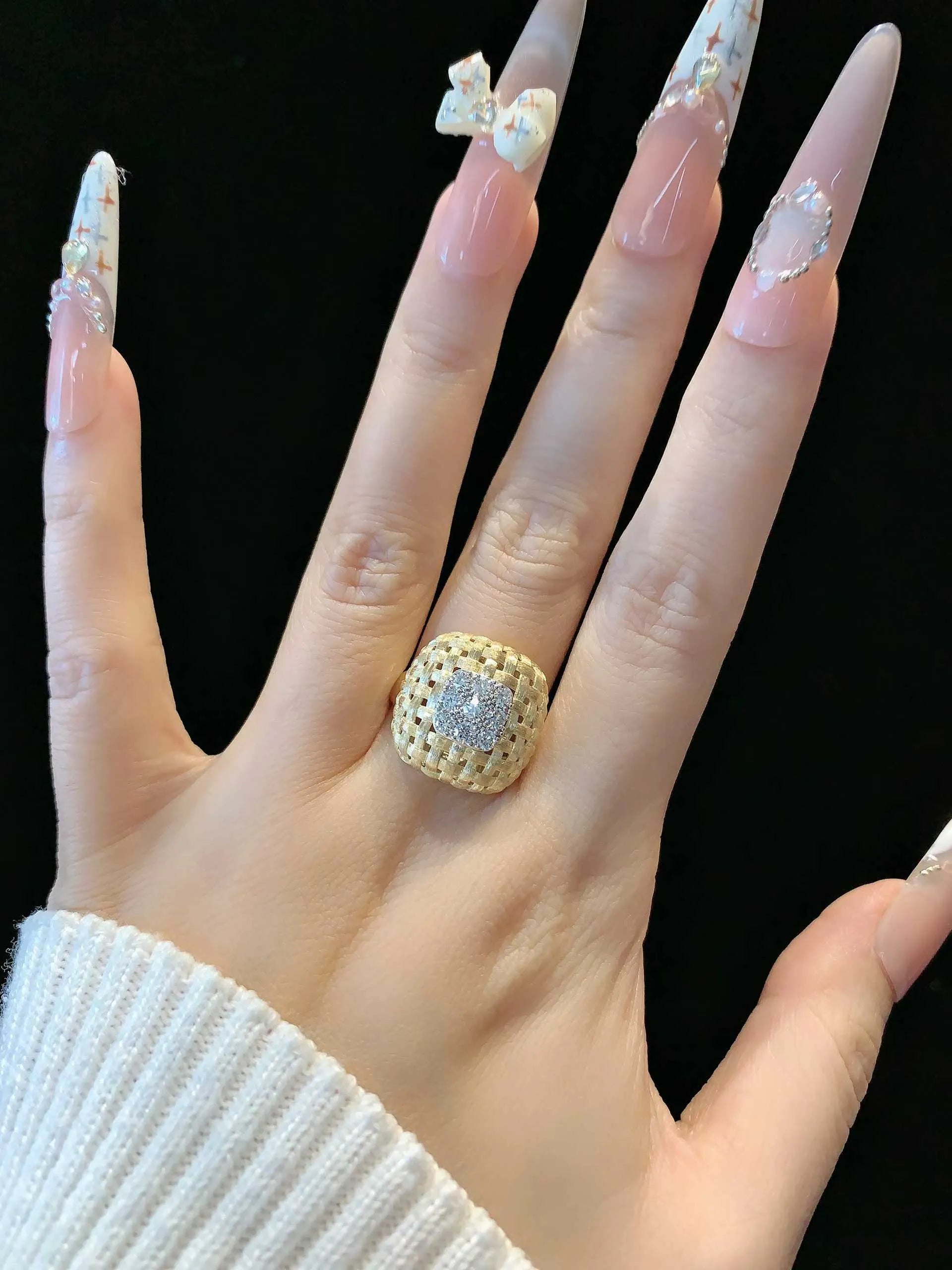 18K Braided Brushed Lab Diamond Ring