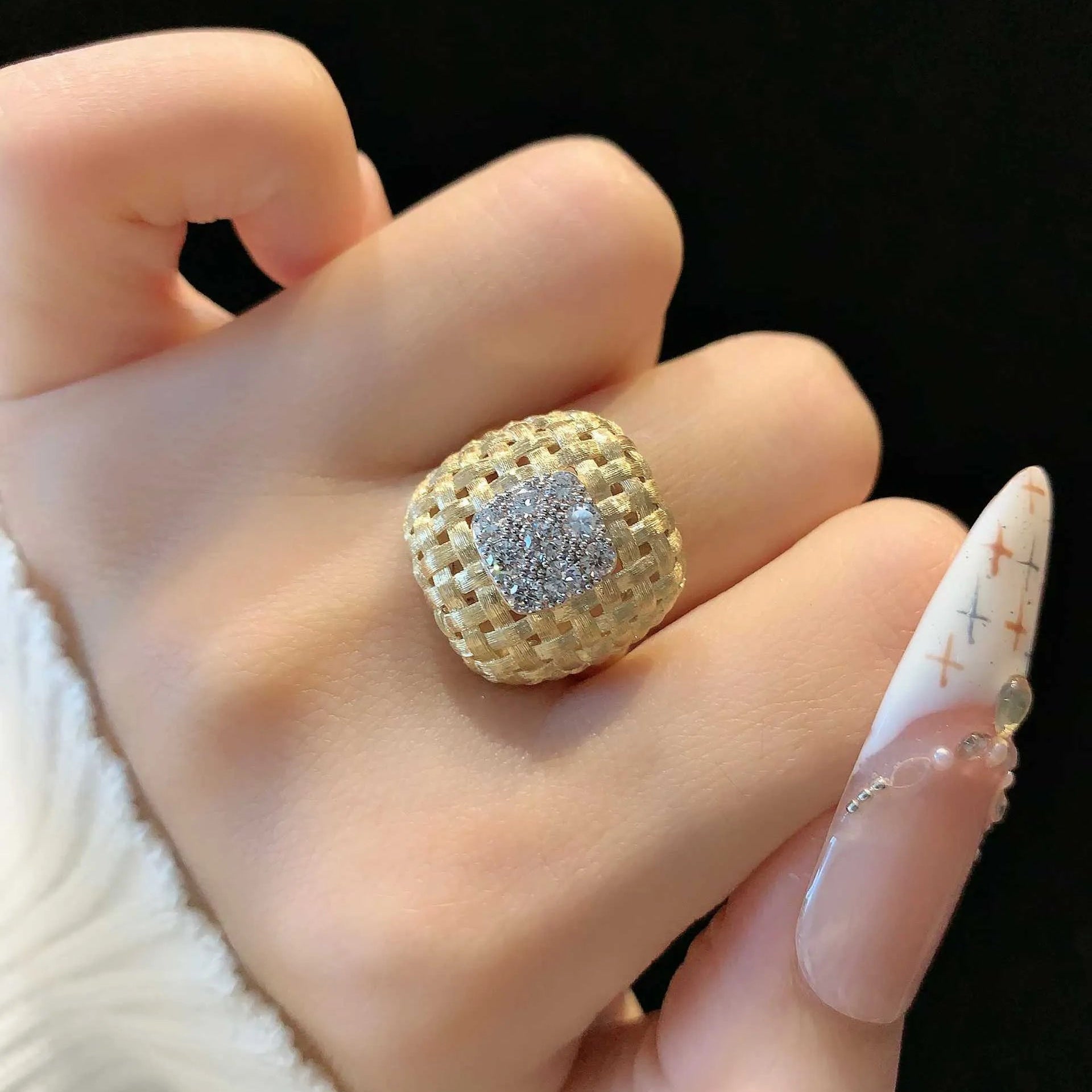 18K Braided Brushed Lab Diamond Ring
