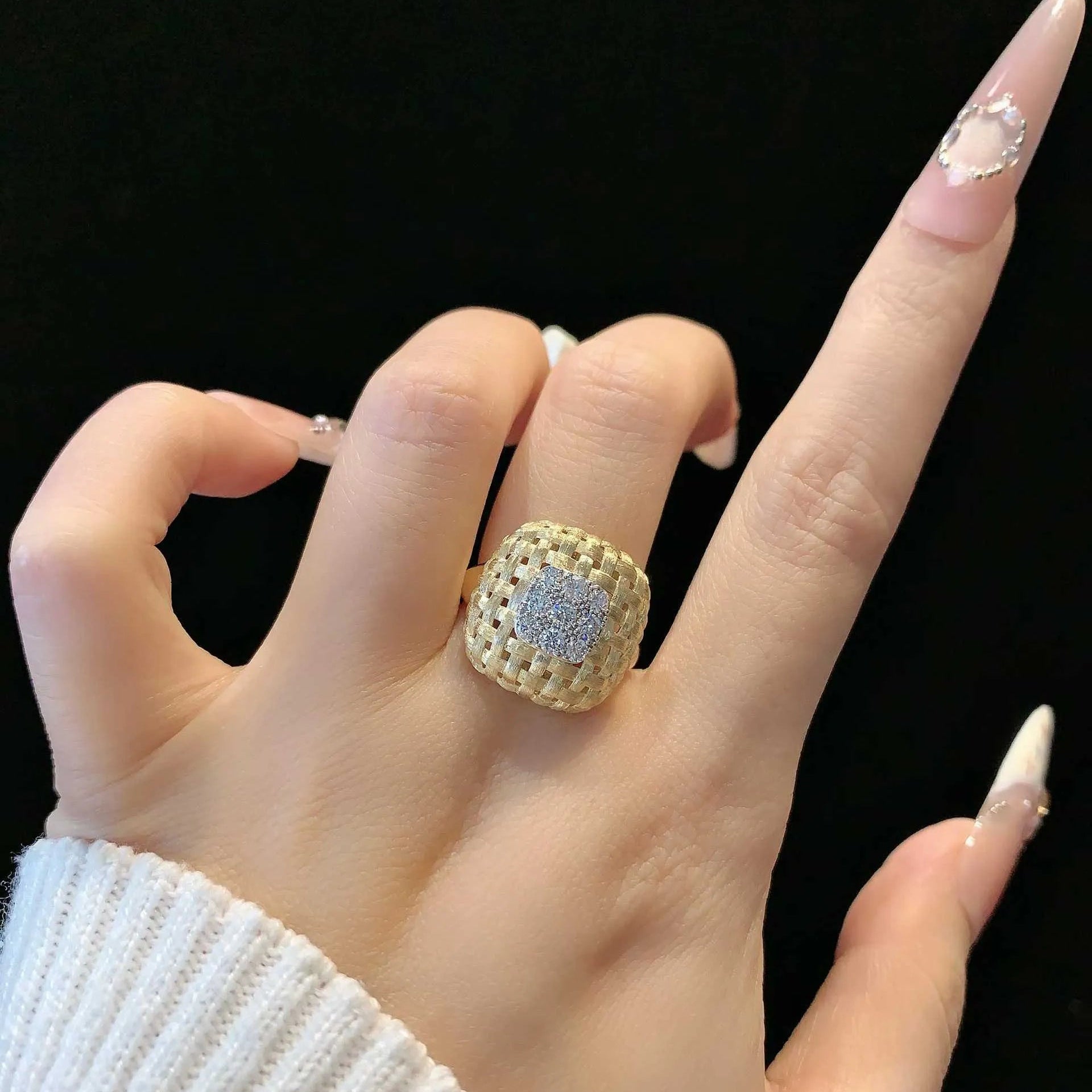 18K Braided Brushed Lab Diamond Ring