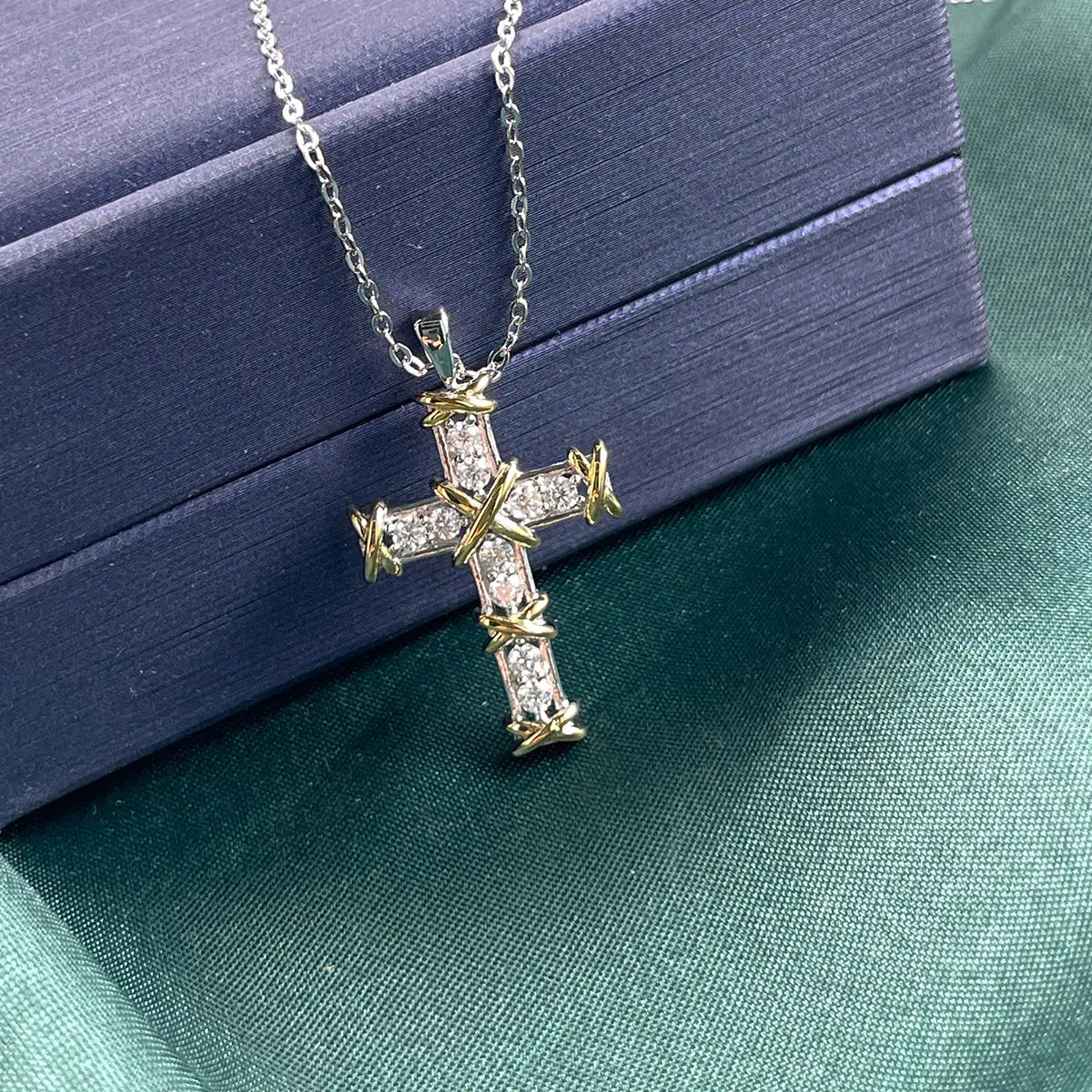 S925 Silver Plated With 18K Gold Double-colored Cross-shaped Necklace With Moissanite 0.45 ct