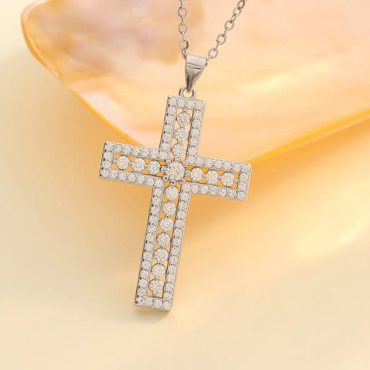 S925 Silver Plated With 18K White Gold Moissanite Cross Pendant 0.38ct