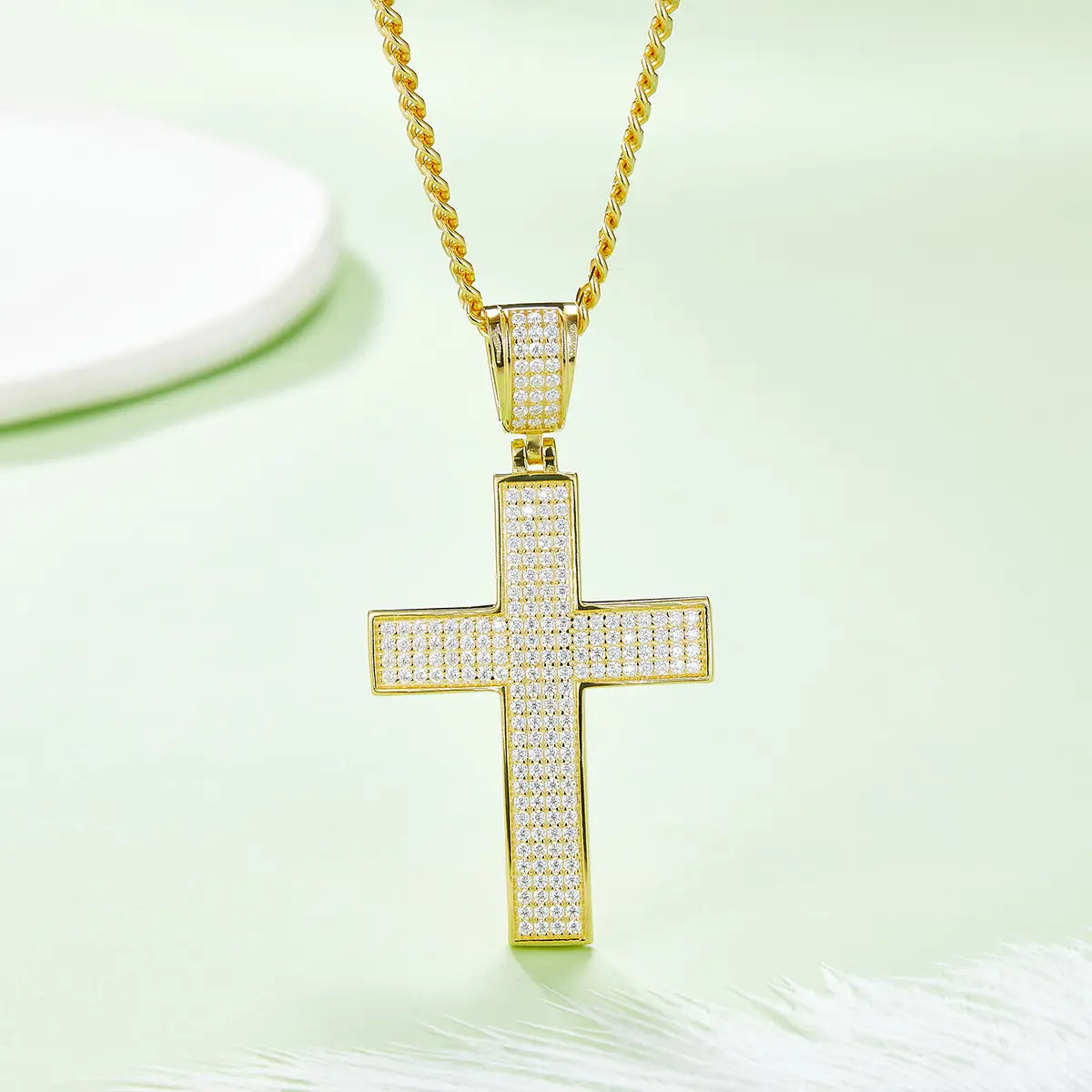 Classic Gold-plated Cross Necklace Made Of S925 Silver With Moissanite Gemstones Of Grade D
