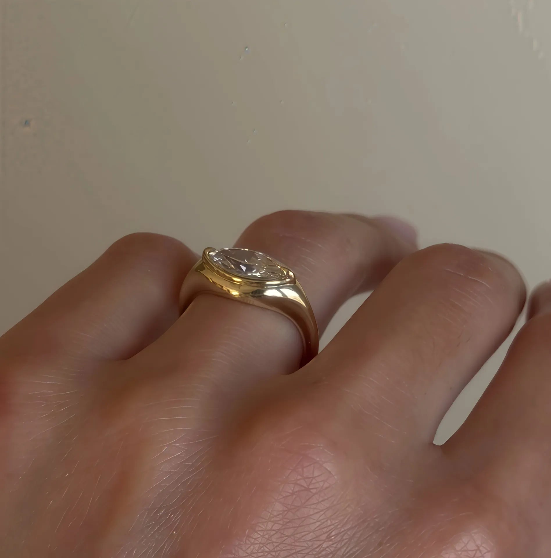 Bestseller 1~2CT Bezel Set Moissanite Wedding Ring, 18K Gold Plated S925 Silver