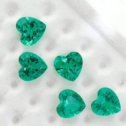 Lab Grown Colombian Emerald Heart Cut