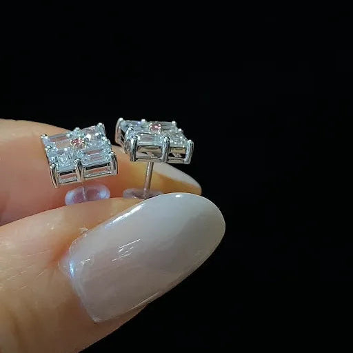 18K Solid Gold Trapezoid‑Cut Lab‑Grown Diamond Stud Earrings