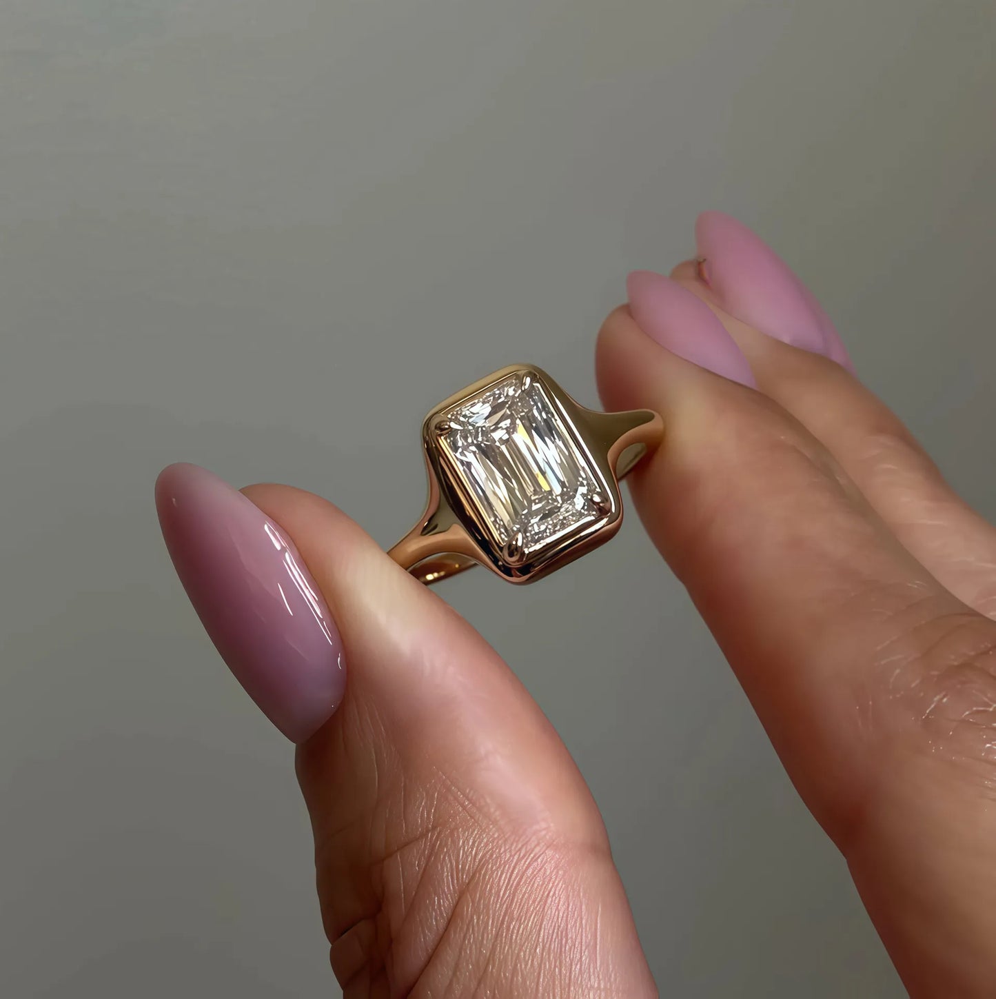 Bestseller 1~2CT Bezel Set Moissanite Wedding Ring, 18K Gold Plated S925 Silver