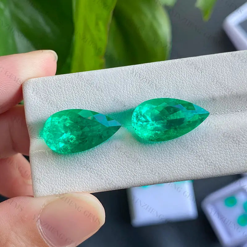 Lab Grown Colombia Emerald Pear Shape