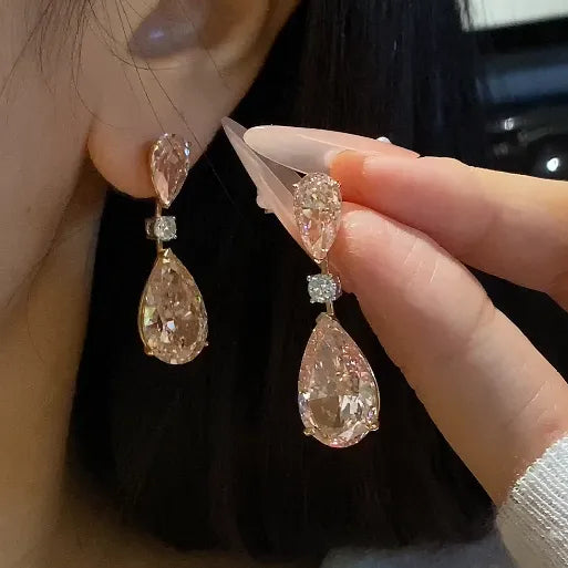 18K Gold Lab Pink Diamond Double Pear Earrings Fancy Intense Pink VS1/VS2