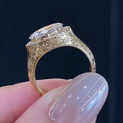 Vintage Engraved 18K Gold Marquise Lab‑Grown Diamond Solitaire Ring