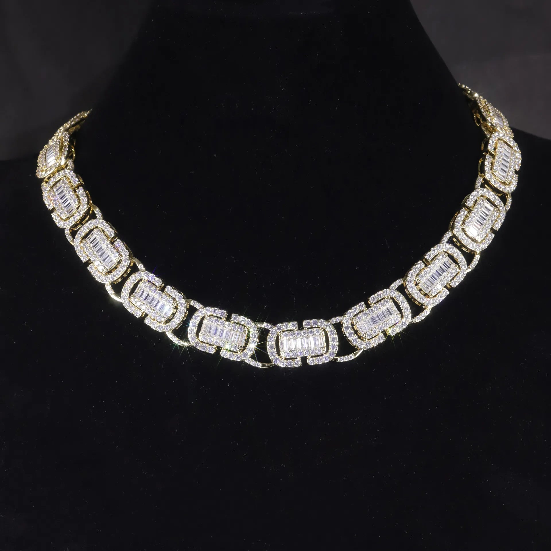 Unique Full Iced Cuban Link Necklace| 15mm Wide Trendy Hip Hop S925 Sterling Silver Cubic Zirconia Chain
