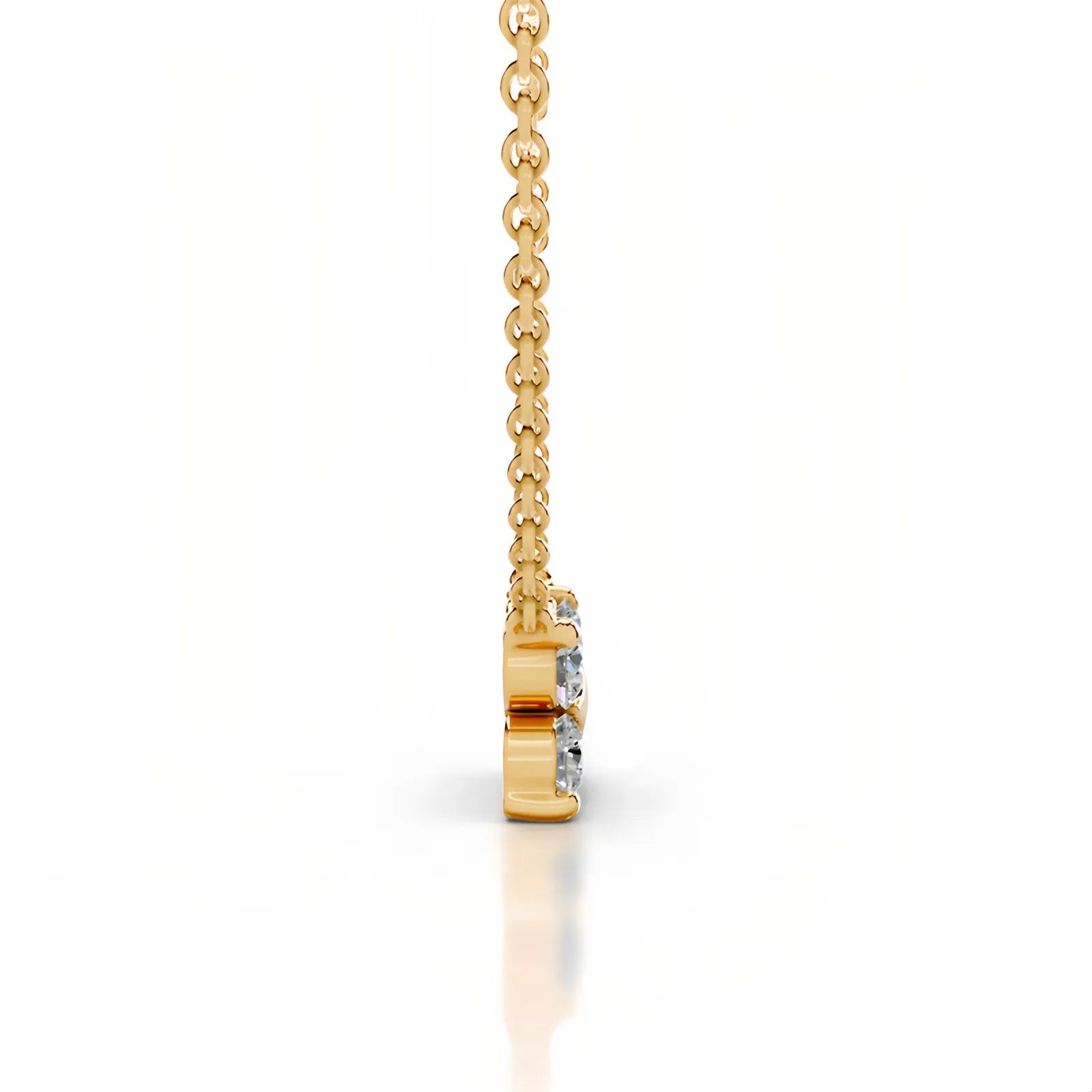 Four-Leaf Clover Moissanite Pendant Clavicle Chain| Luxury Versatile 18K Gold Plated S925 Sterling Silver Necklace