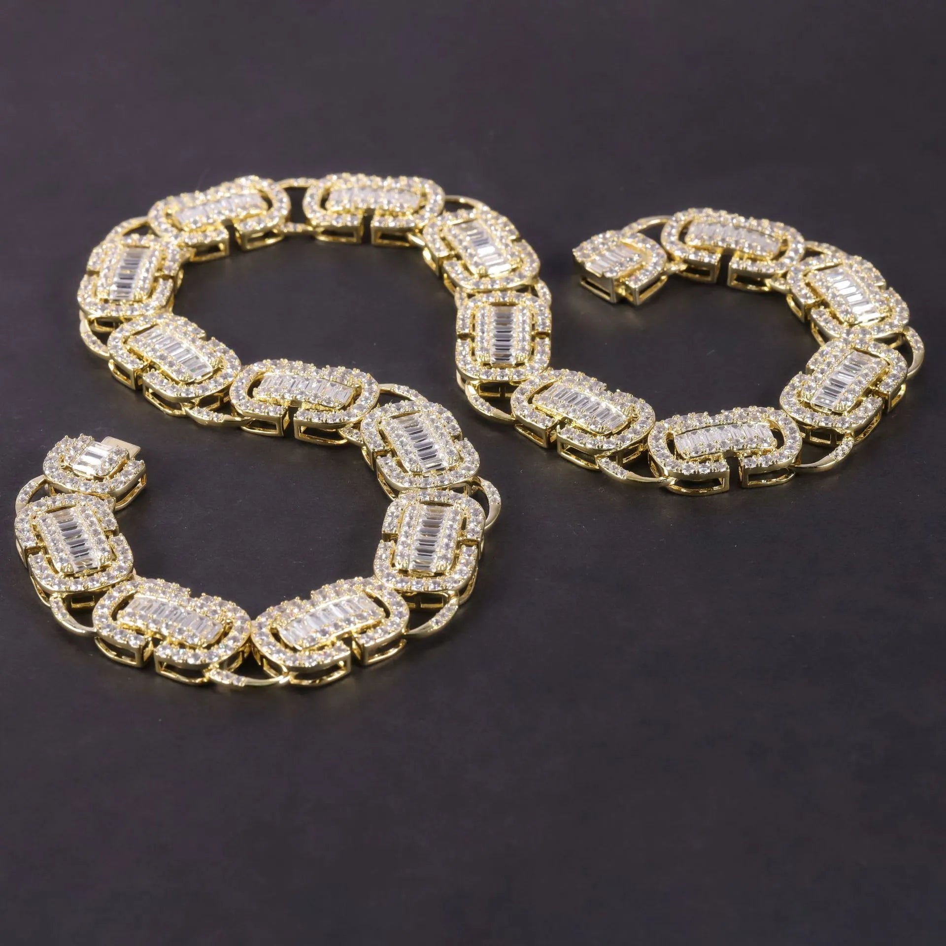 Unique Full Iced Cuban Link Necklace| 15mm Wide Trendy Hip Hop S925 Sterling Silver Cubic Zirconia Chain