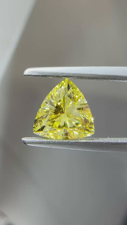 HPHT Lab Grown Yellow Color Diamonds Trillion Cut 0.5ct~5.0ct VVS/VS With IGI Certificate
