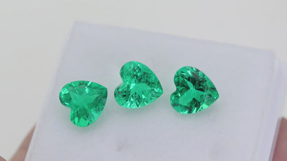 Lab Grown Colombian Emerald Heart Cut