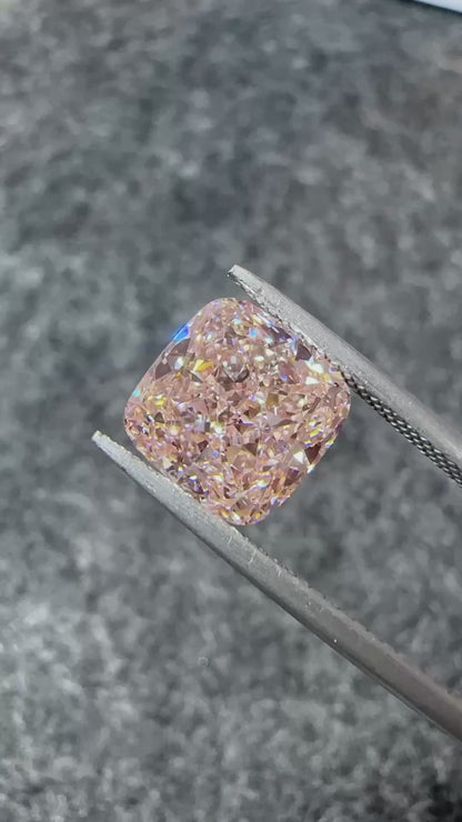 CVD Lab Grown Pink Color Diamonds Cushion Shape 0.5ct~5.0ct VVS/VS With IGI Certificate