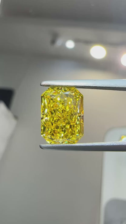 HPHT Lab Grown Yellow Color Diamonds Radiant Cut 0.5ct~5.0ct VVS/VS With IGI Certificate