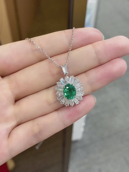 PT950 1.88ct Oval Shape Lab Grown Emerald With Cotton-Like Inclusions Pendant (without chain)