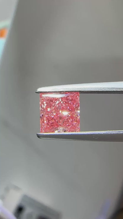 HPHT Lab Grown Pink Color Diamonds Princess Cut 0.5ct~5.0ct VVS/VS With IGI Certificate
