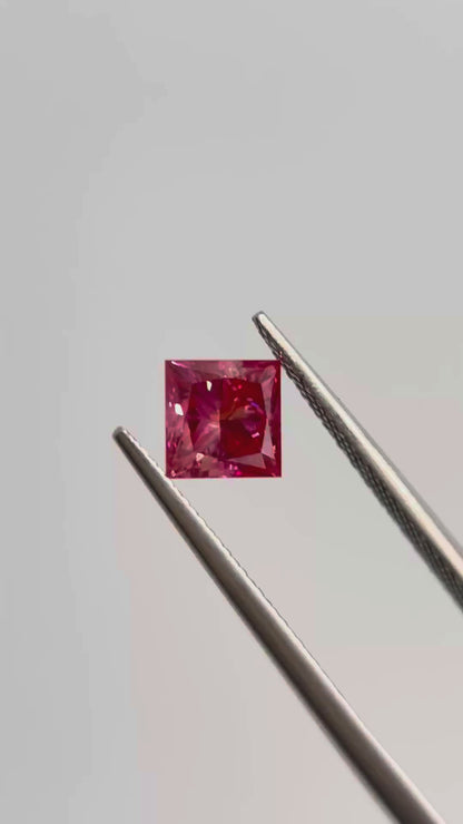 HPHT Lab Grown Red Color Diamonds Princess Cut 0.5ct~5.0ct