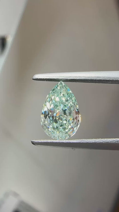 HPHT Lab Grown Green Color Diamonds Briolette Shape 0.5ct~5.0ct VVS/VS With IGI Certificate