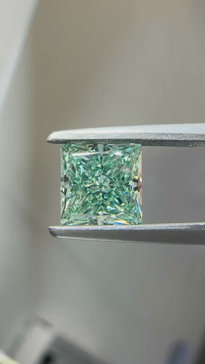 HPHT Lab Grown Green Color Diamonds Princess Cut 0.5ct~5.0ct VVS/VS With IGI Certificate